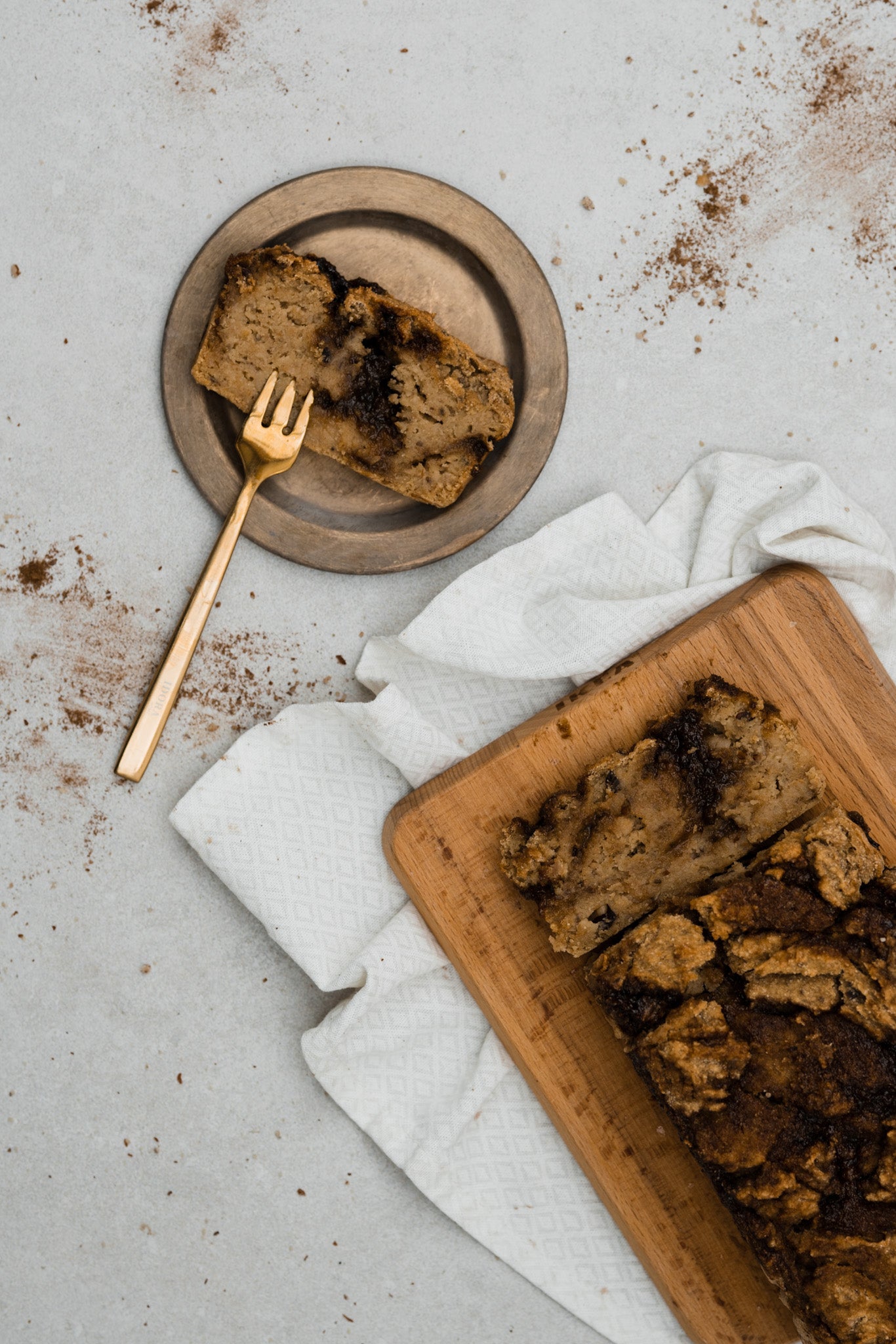 Bananabread mit Lebkuchenswirl – Linis Bites Bananabread mit Lebkuchenswirl – Linis Bites