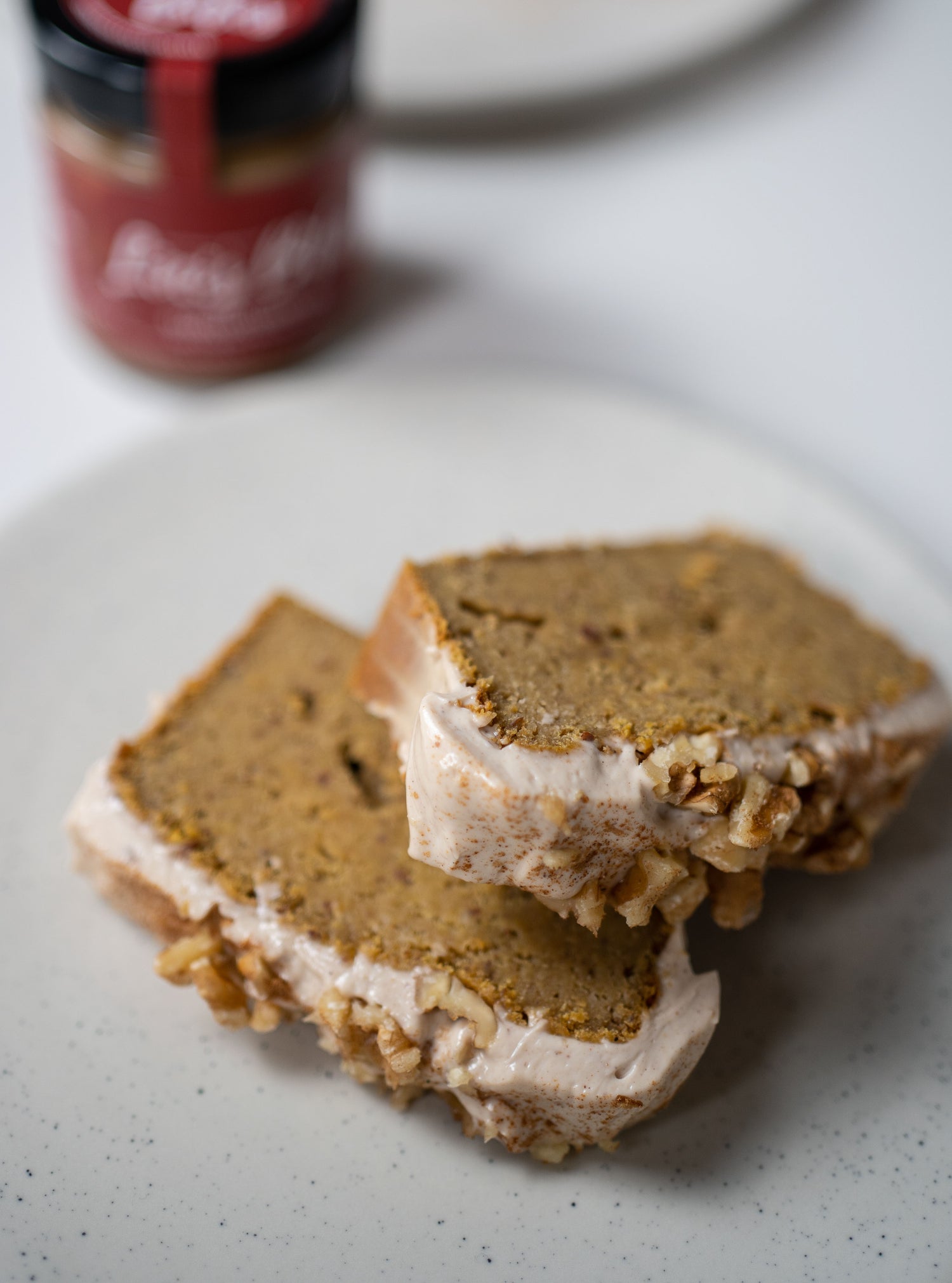 Saftiger Kürbiskuchen mit Spekulatiusfrosting