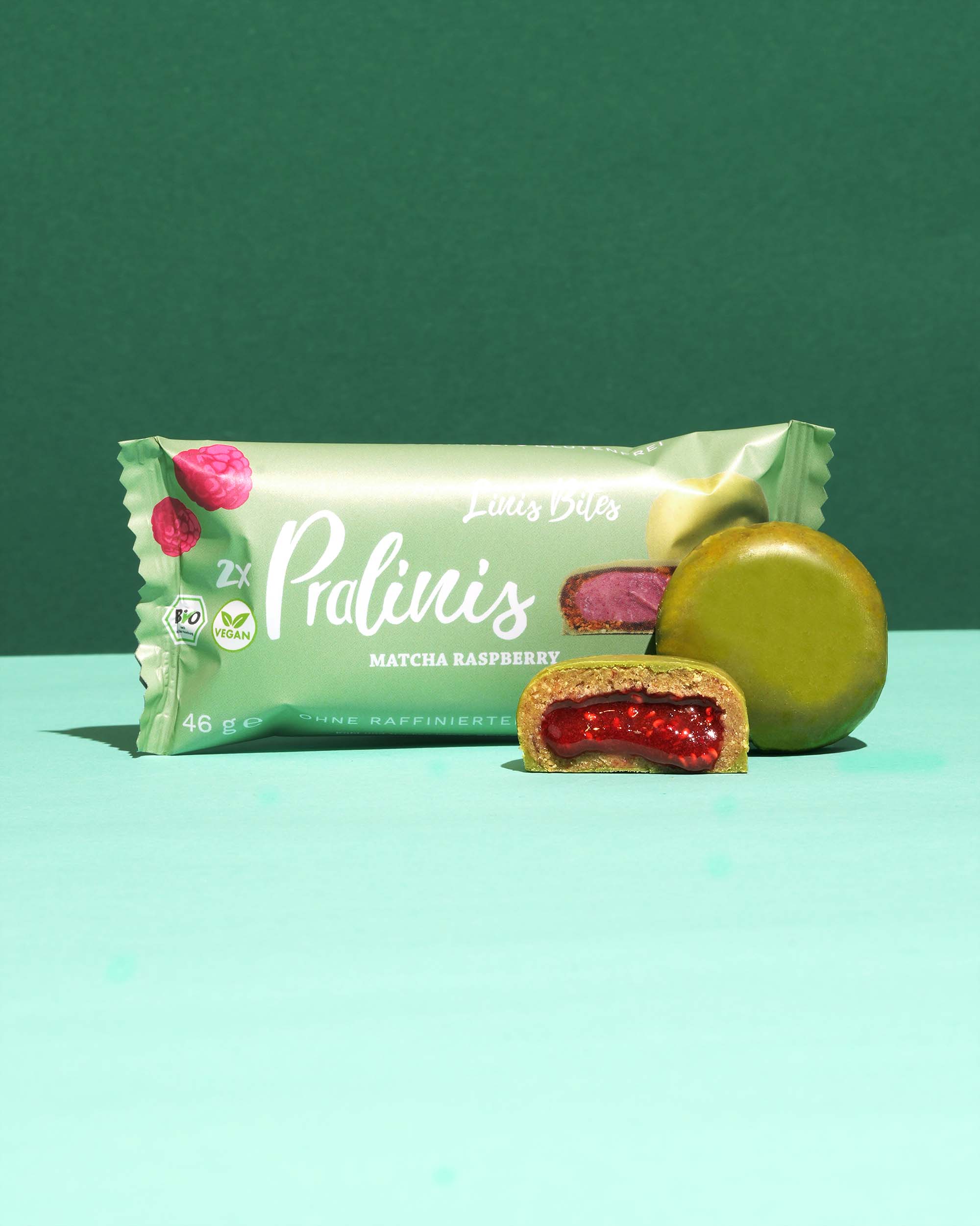 Organic Pralinis Matcha Raspberry (box of 12)