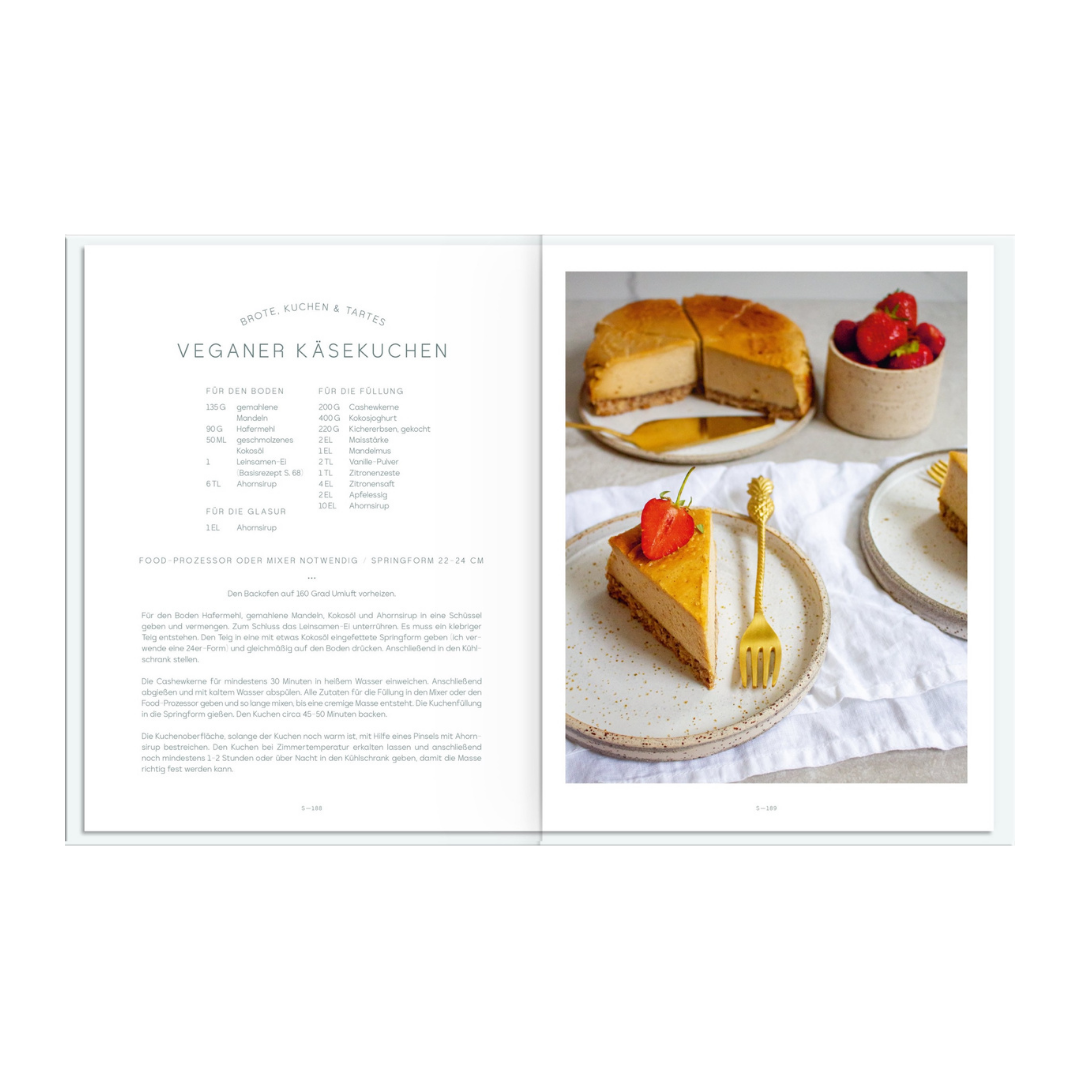NATURAL SWEETS – das Backbuch