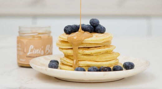 Fluffy Vanilla Pancakes