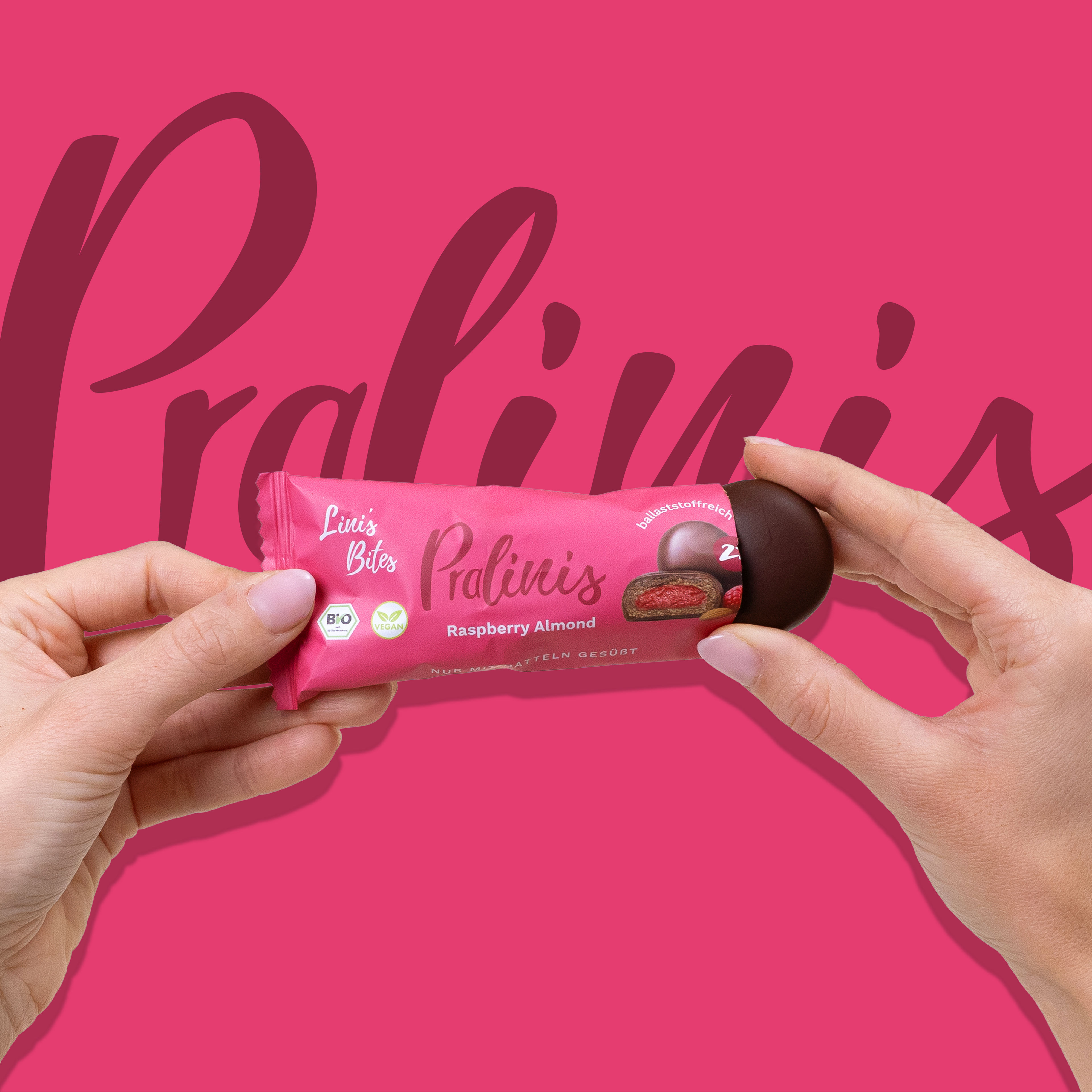 Frambozen Amandel Karamel Pralinis - Biologisch (Doos van 12)