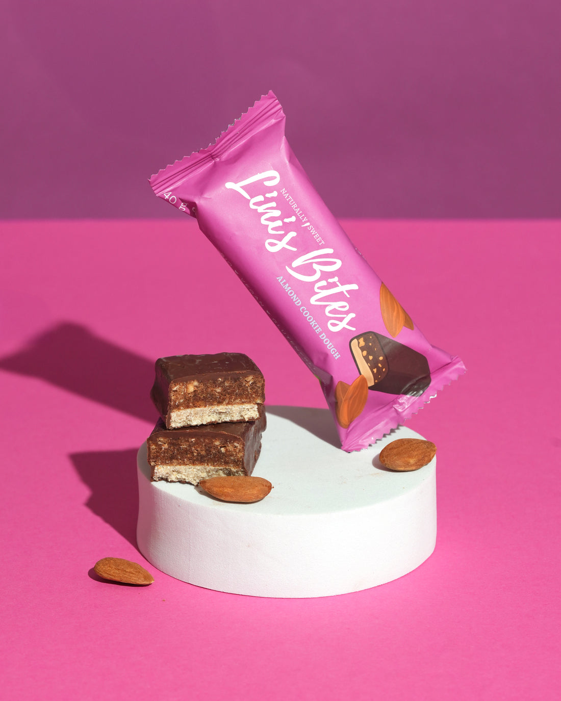 Bio Riegel Almond Cookie Dough 12er Box)
